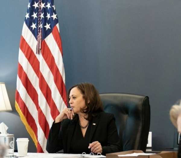 अमेरिकी उपराष्ट्रपति कमला हैरिस हुईं कोविड पॉजिटिव